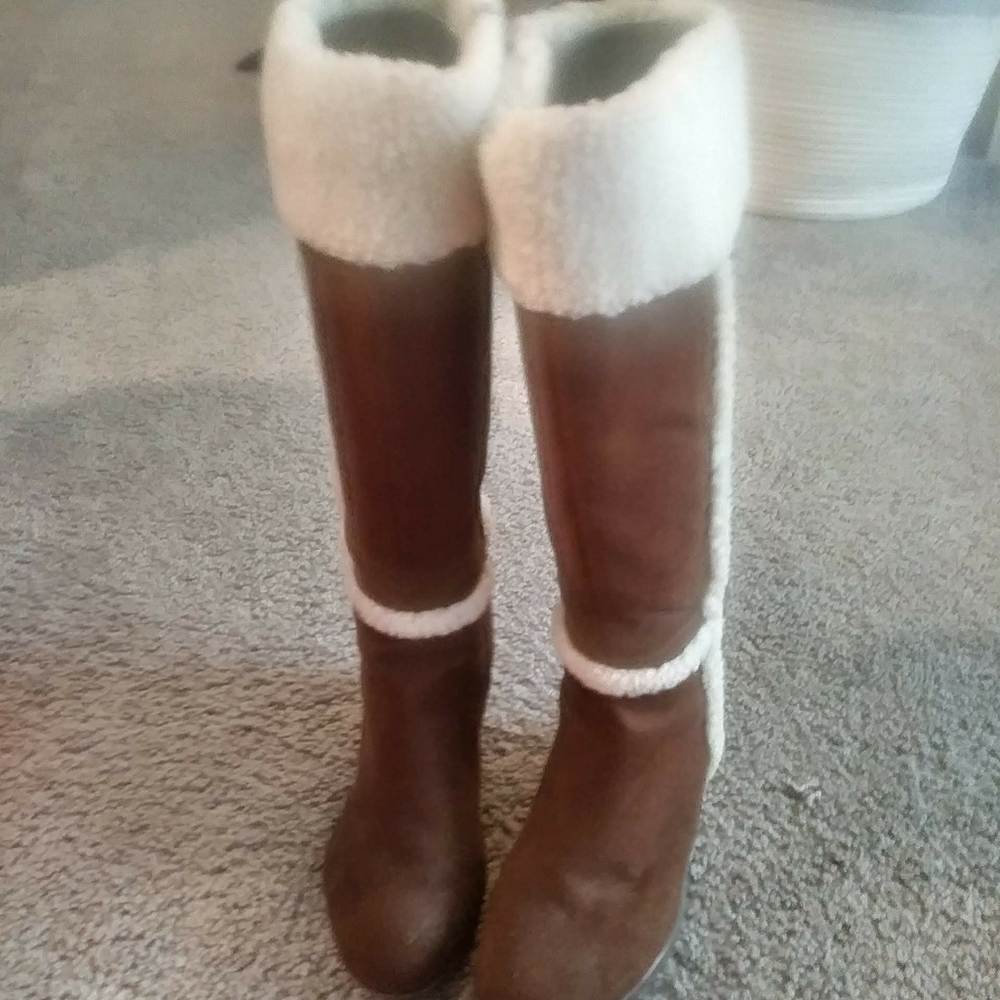 Dark brown Steve Madden boots